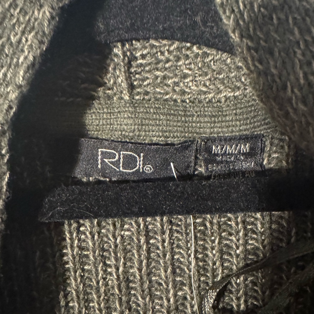 RDI Olive Knit Cardigan - Picture 6 of 7